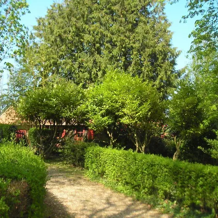 Maison Rouge * Варенжвиль-сюр-Мер