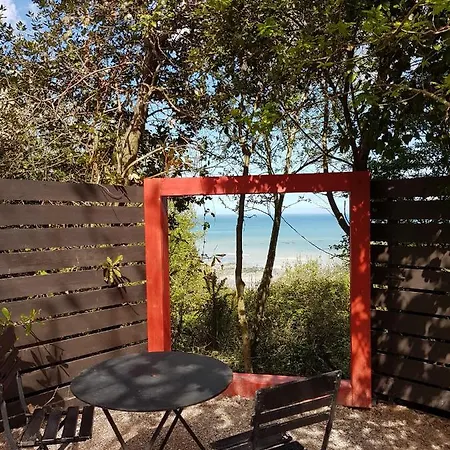 Дом отдыха Maison Rouge *