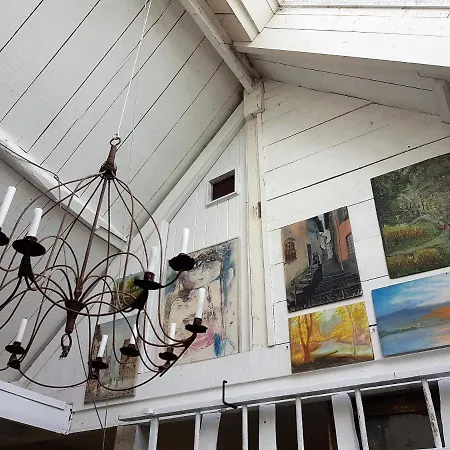 Maison Rouge * Варенжвиль-сюр-Мер