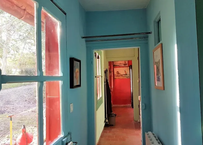 Holiday home Maison Rouge